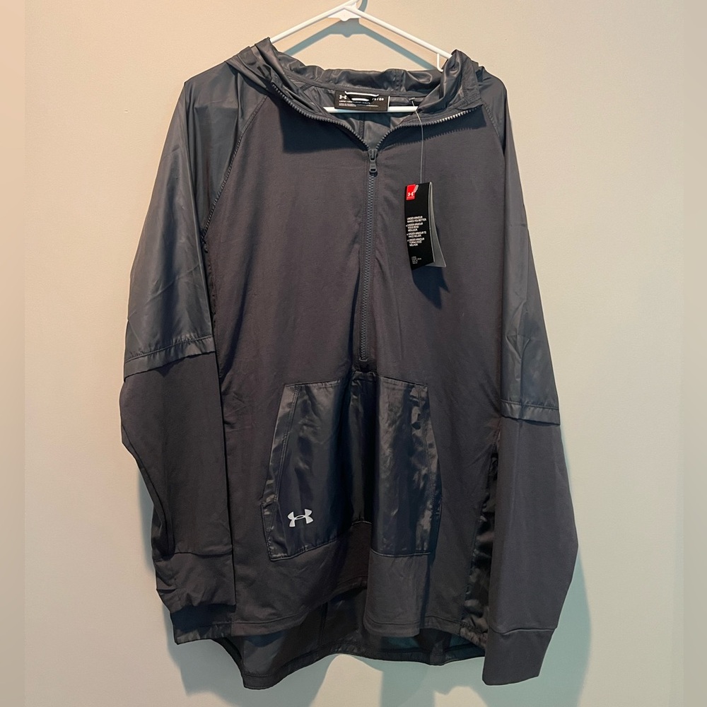 Women’s Under Armour Windbreaker NWT